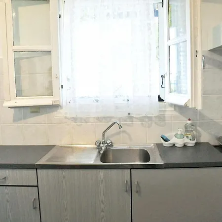 Fabrika's Breeze Βάρη