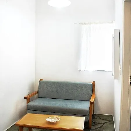 Fabrika's Breeze Apartment Vari (Syros)